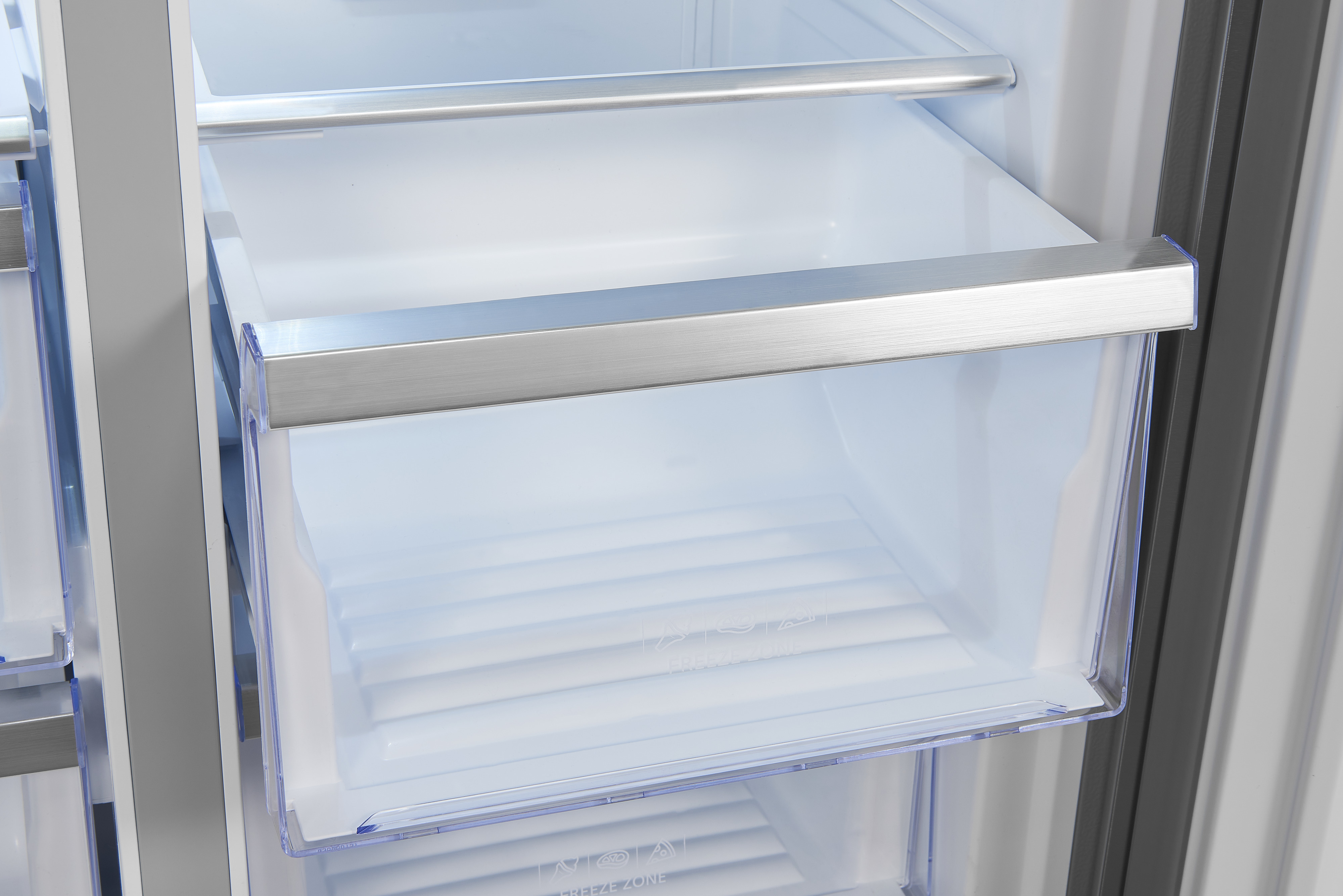 Exquisit MD430-100-WS-200E inoxlook-az – Side-by-Side-Kühlschrank mit No-Frost und Wasserspender Exquisit MD430-100-WS-200E inoxlook-az – Side-by-Side-Kühlschrank mit No-Frost und Wasserspender