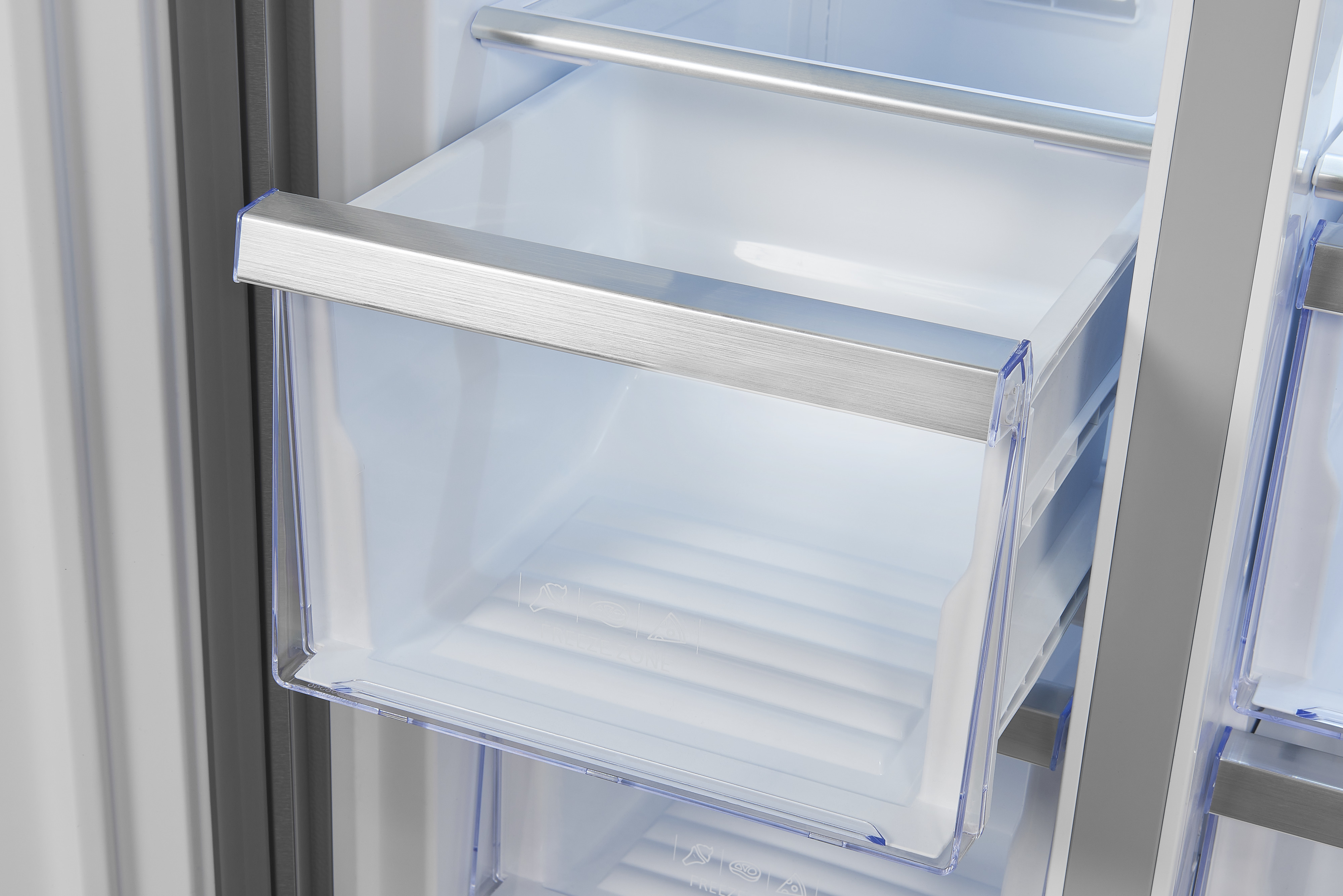 Exquisit MD430-100-WS-200E inoxlook-az – Side-by-Side-Kühlschrank mit No-Frost und Wasserspender Exquisit MD430-100-WS-200E inoxlook-az – Side-by-Side-Kühlschrank mit No-Frost und Wasserspender