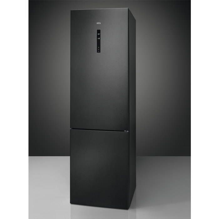 AEG RCB736D5MB FREISTEHENDE KÜHL-GEFRIERKOMBINATION, 2010 MM